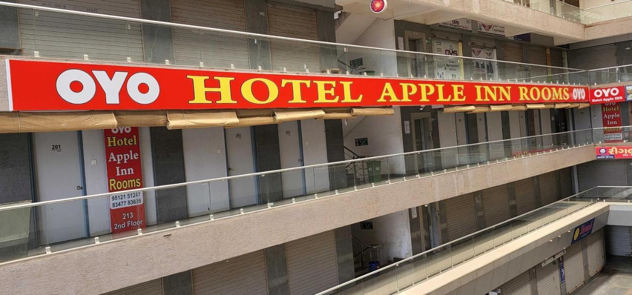 OYO 91550 Hotel Apple Inn Surat Exterior foto